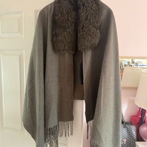 Elegant Olive Wrap with Fox Fur Collar